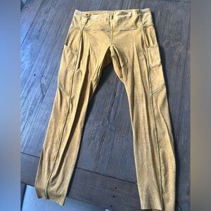 Womens Lululemon mustard yellow leggings size 8